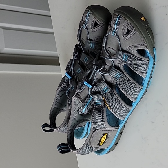 Keen Shoes - Keen waterproof sandals Sz 9.5